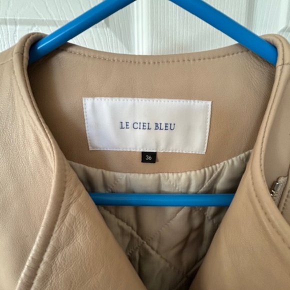 Women's Tan Leather Jacket - Picture 2 of 10